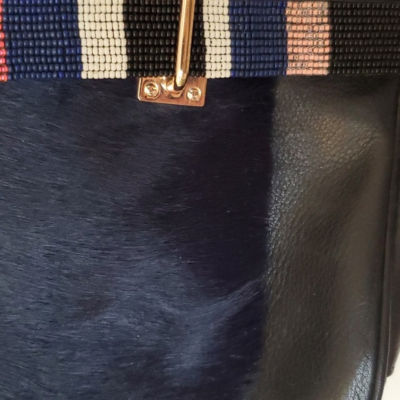 Lizzie Fortunato navy leather crossbody bag - Picture 5 of 11